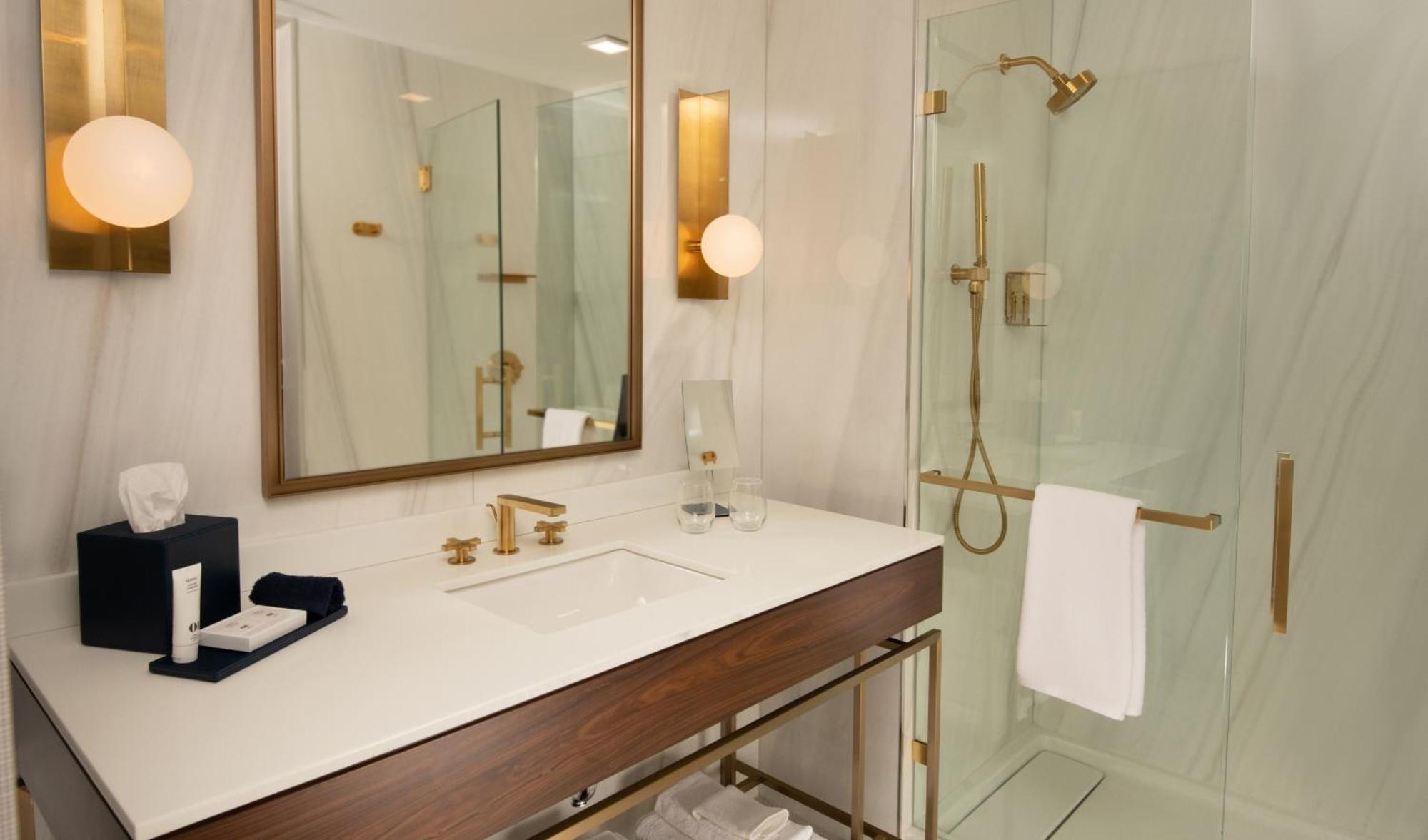 Hotel Polaris Gleneagle Esterno foto