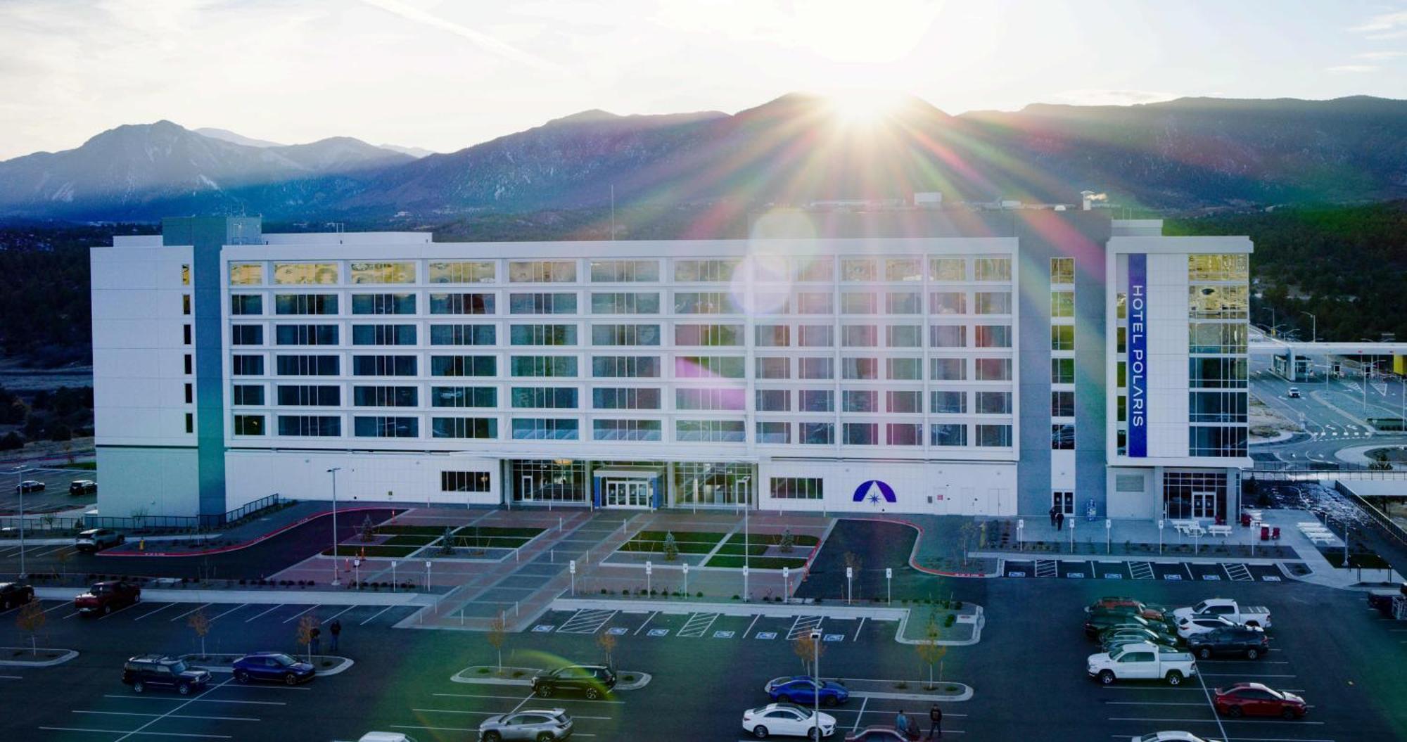 Hotel Polaris Gleneagle Esterno foto